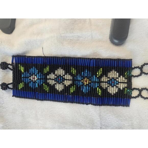 Guatemala bracelets - Picture 4 of 5